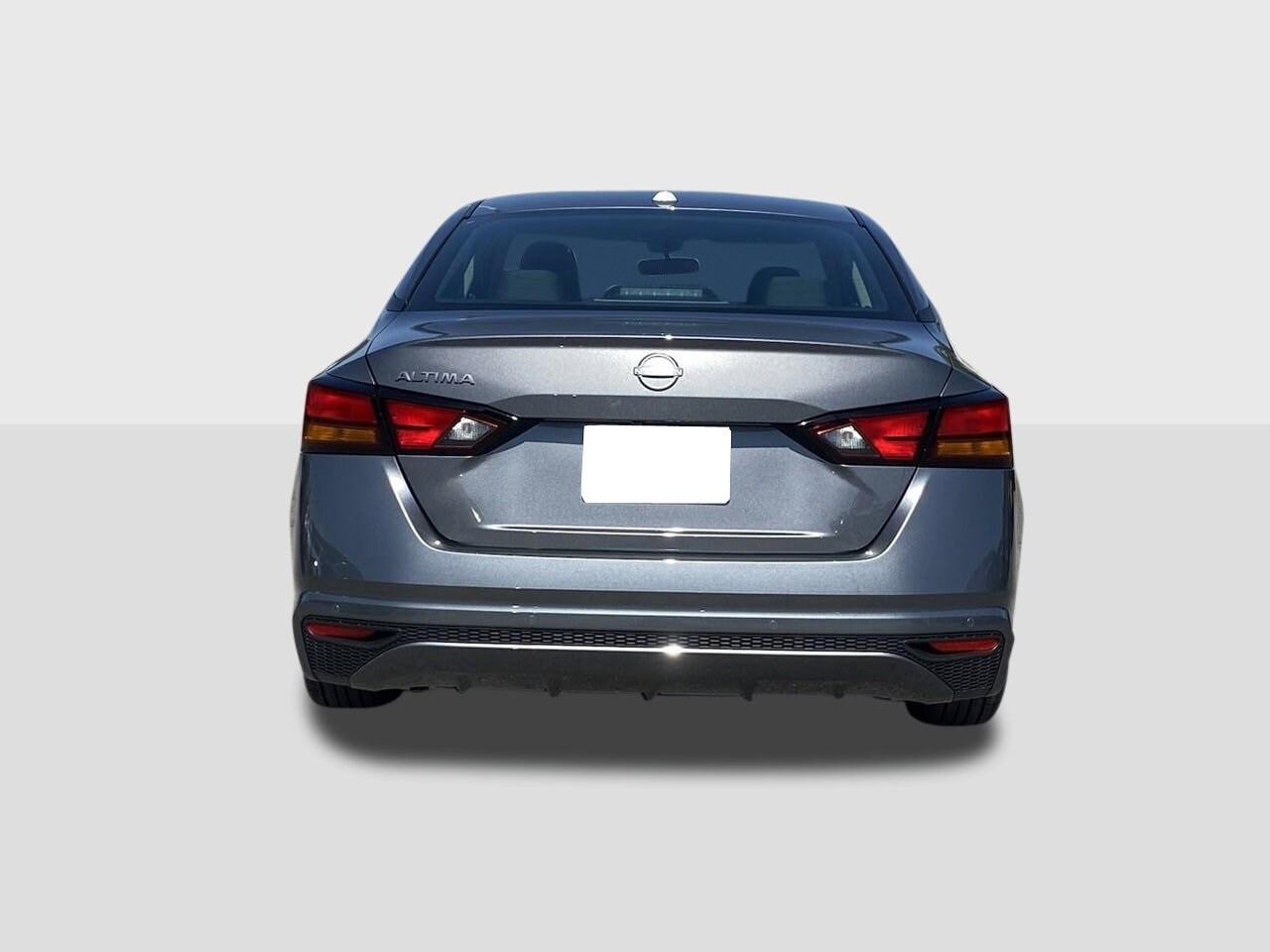 2025 Nissan Altima S photo 3