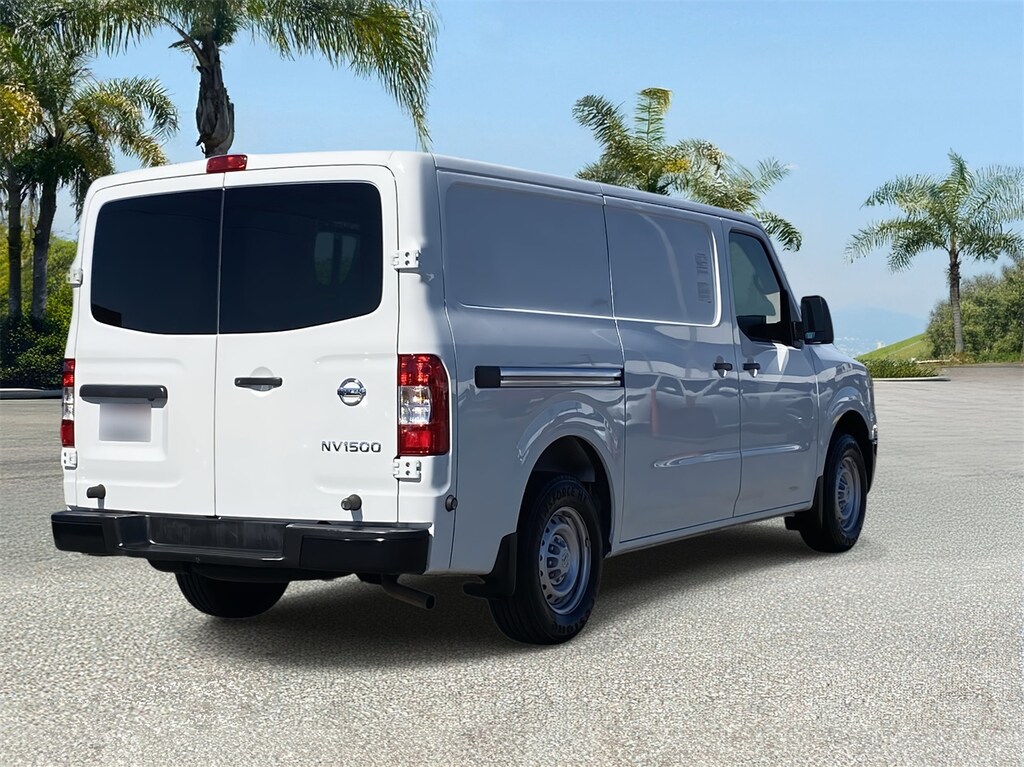 Used 2018 Nissan  S Van Cargo Van