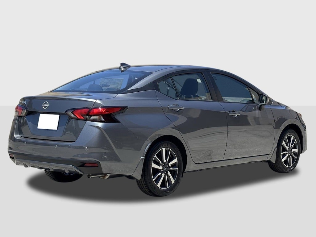 New 2025 Nissan Versa 1.6 SV Sedan