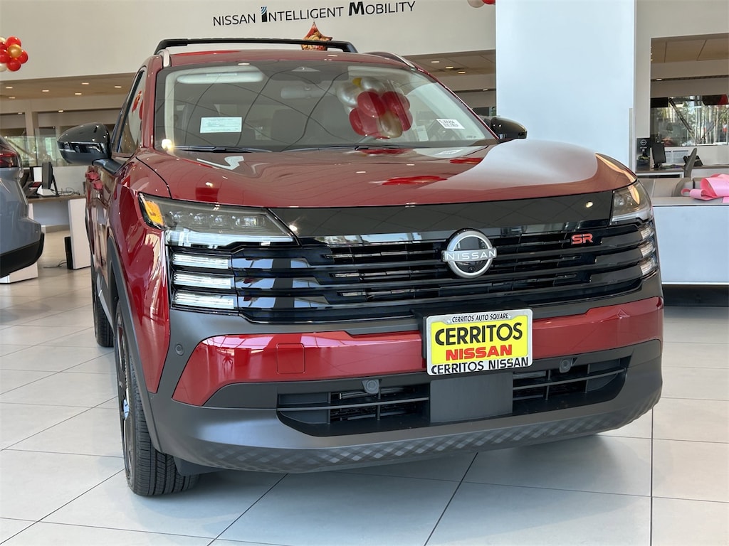 New 2026 Nissan Kicks SR SUV