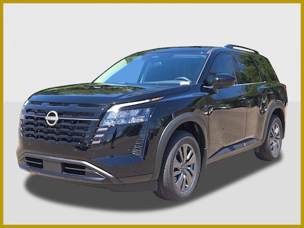 2026 Nissan Pathfinder SV SUV