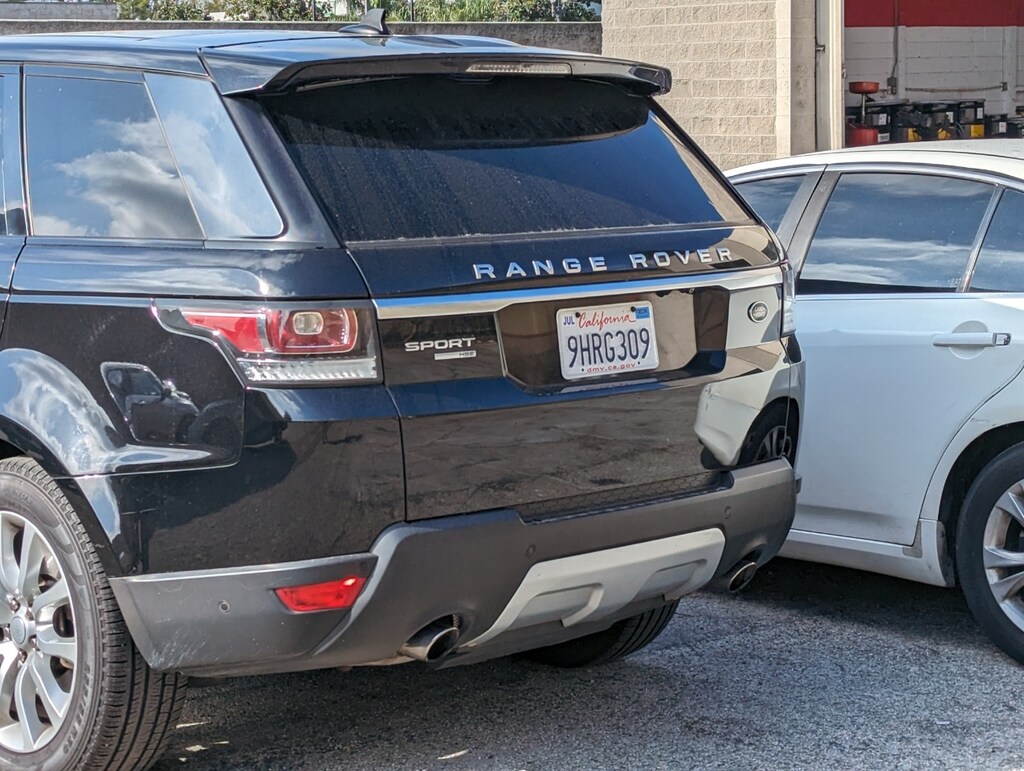 Used Santorini Black 2015 Land Rover Range Rover Sport 3.0L V6