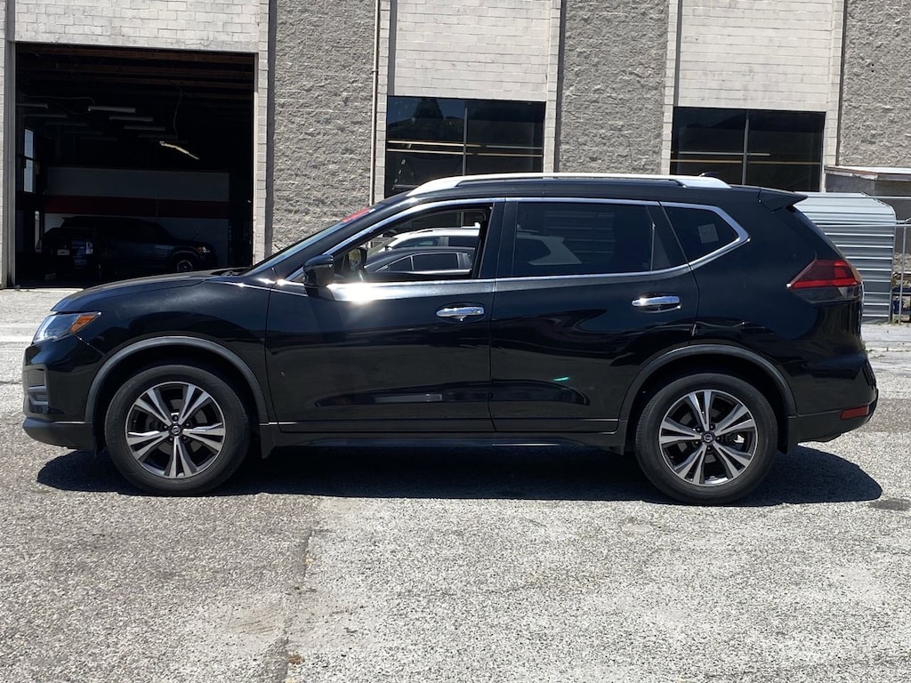 Used 2019 Nissan Rogue SV SUV