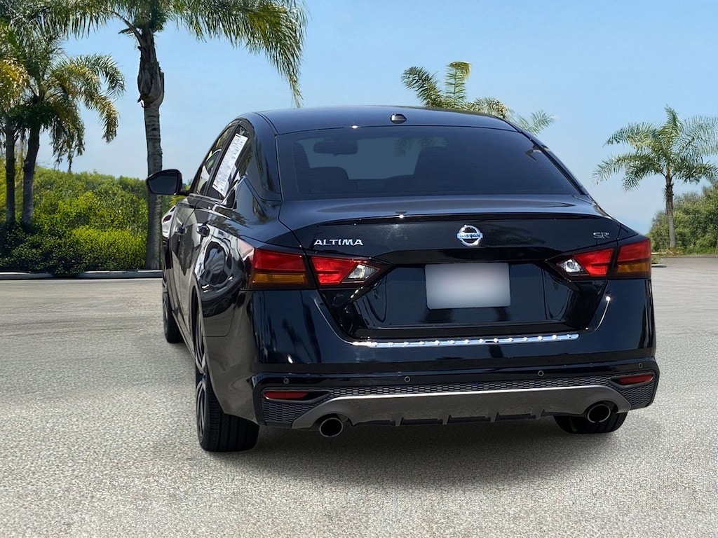 Certified 2022 Nissan Altima 2.5 SR Sedan
