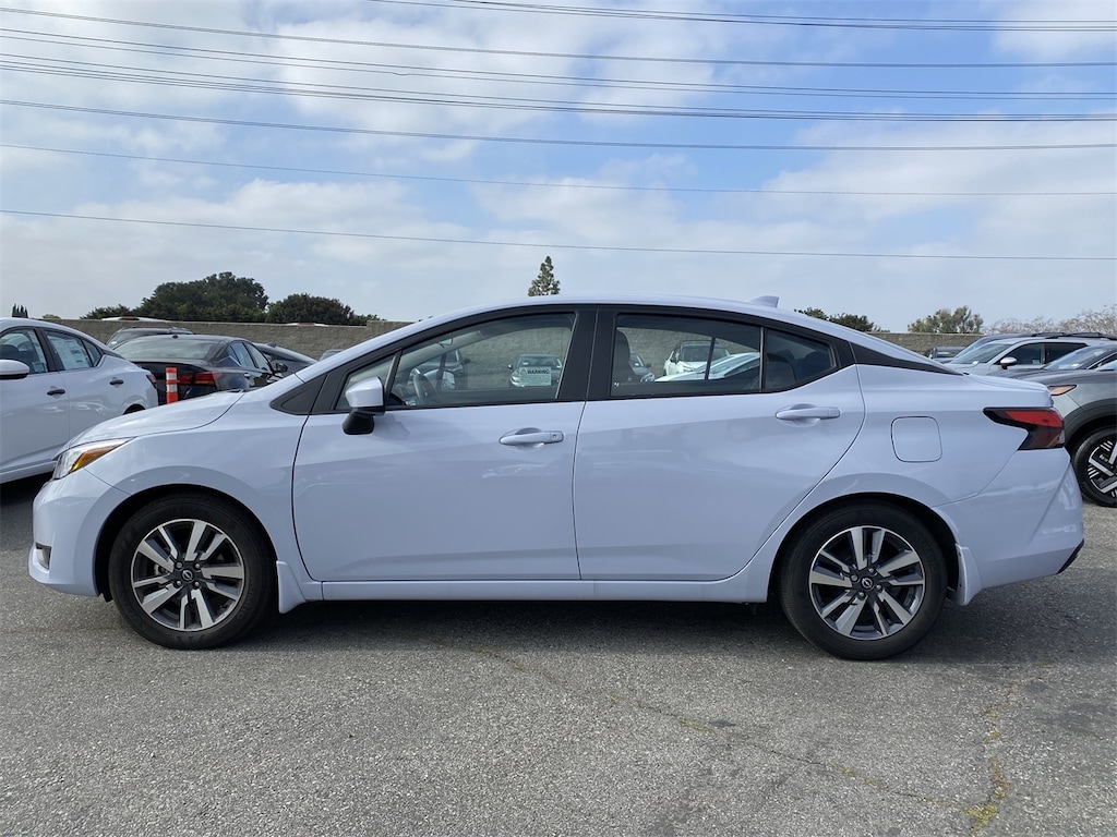 Certified 2025 Nissan Versa 1.6 SV Sedan