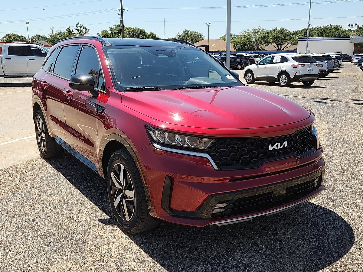 2022 Kia Sorento EX photo 3