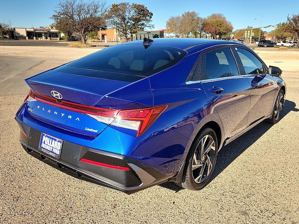 Used 2024 Hyundai Elantra Limited Sedan
