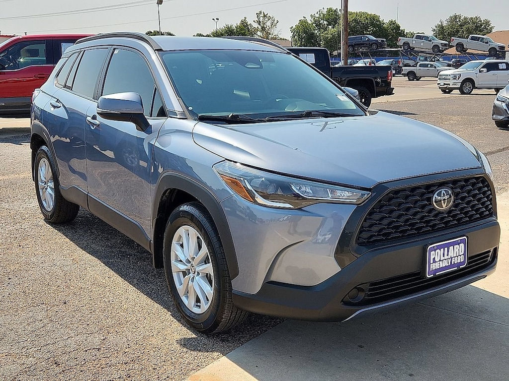 Used 2023 Toyota Corolla Cross LE SUV
