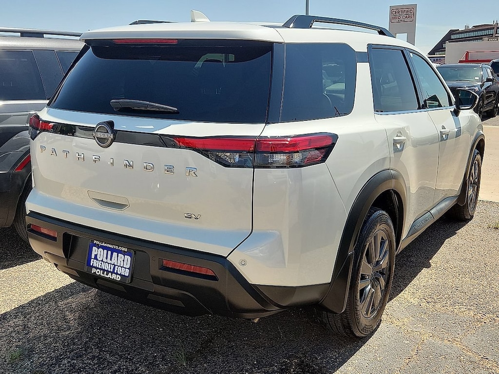 Used 2024 Nissan Pathfinder SV SUV