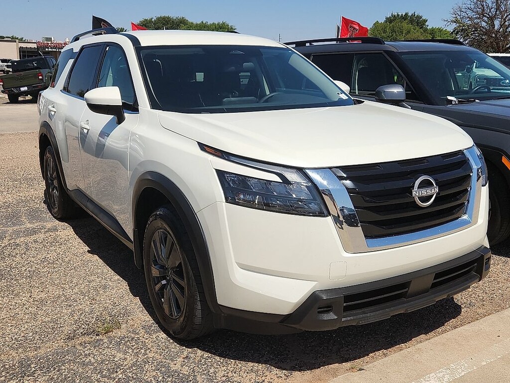 Used 2024 Nissan Pathfinder SV SUV