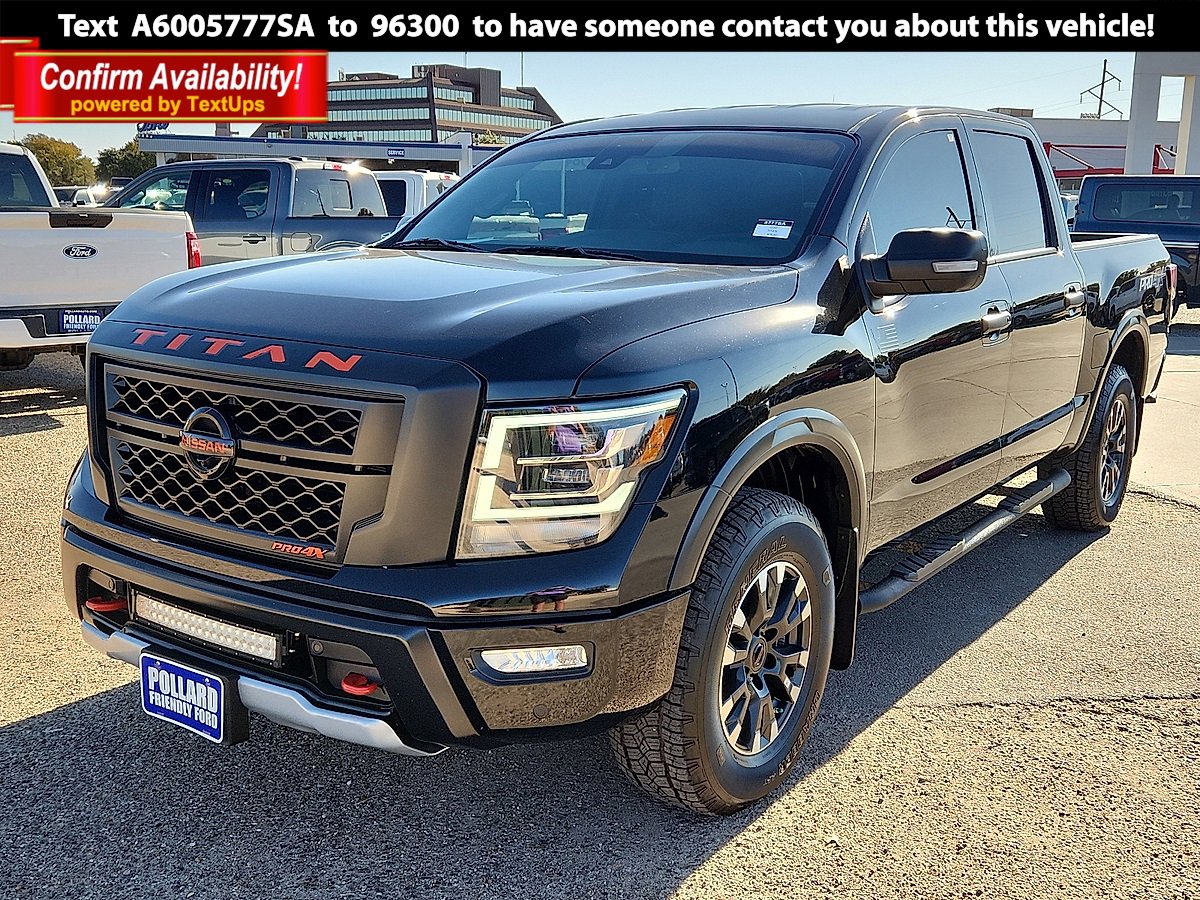 2022 Nissan Titan PRO-4X's photo