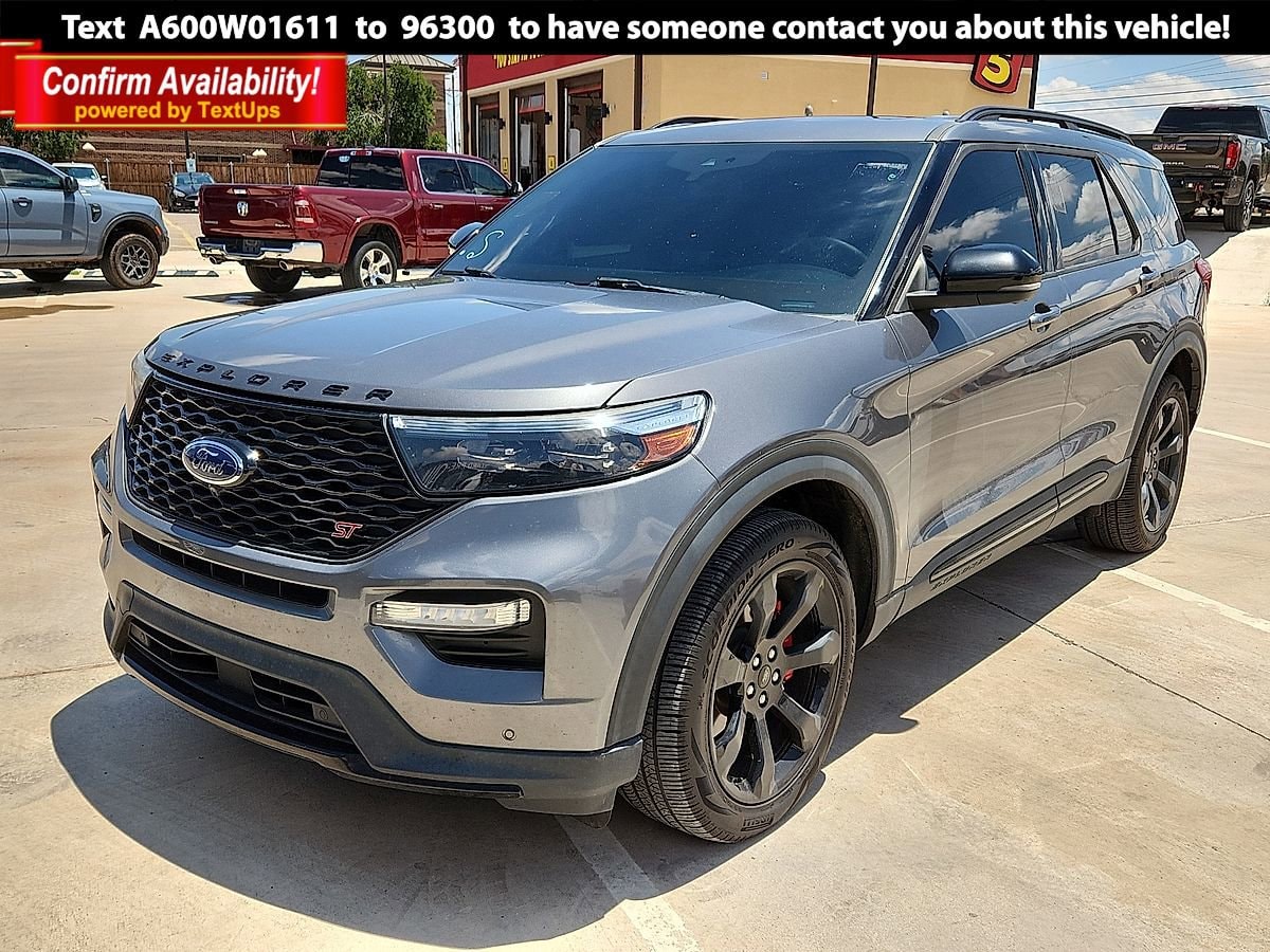 2023 Ford Explorer ST 4WD's photo