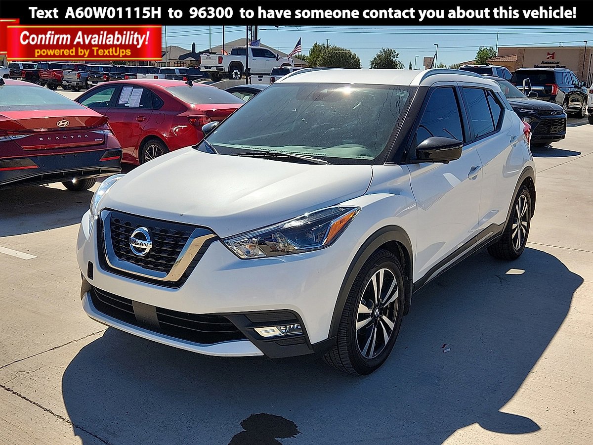 2020 Nissan Kicks SR
