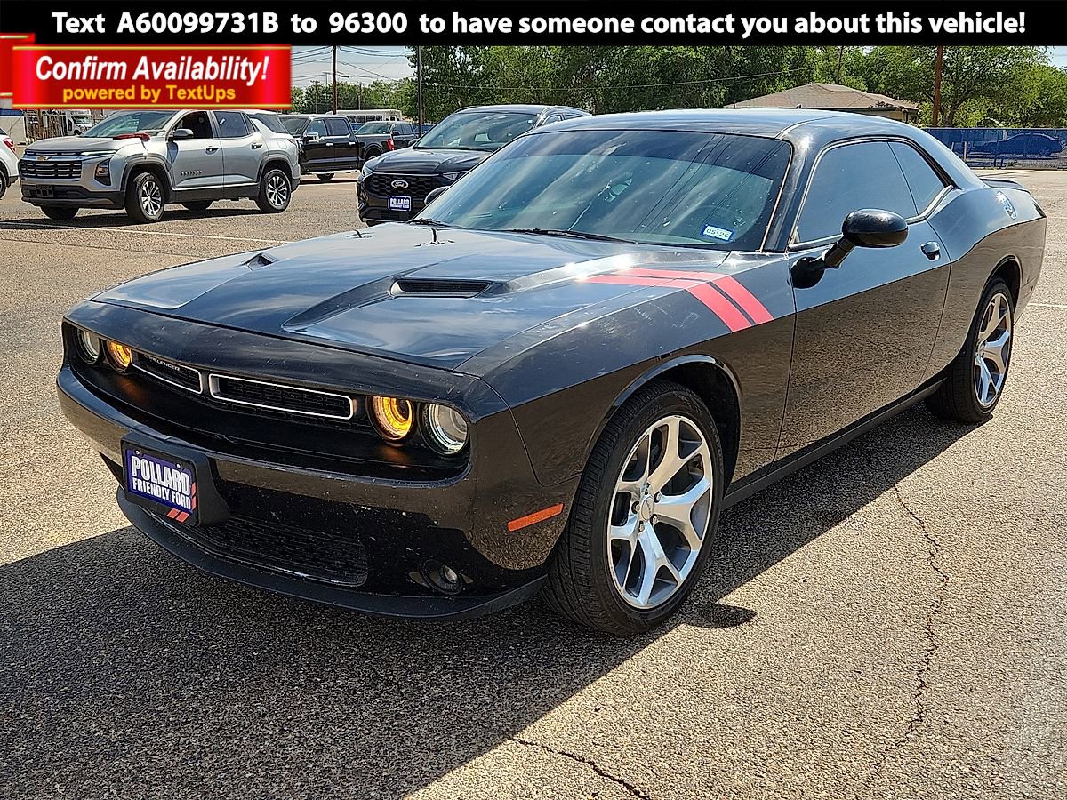 2016 Dodge Challenger SXT Plus's photo
