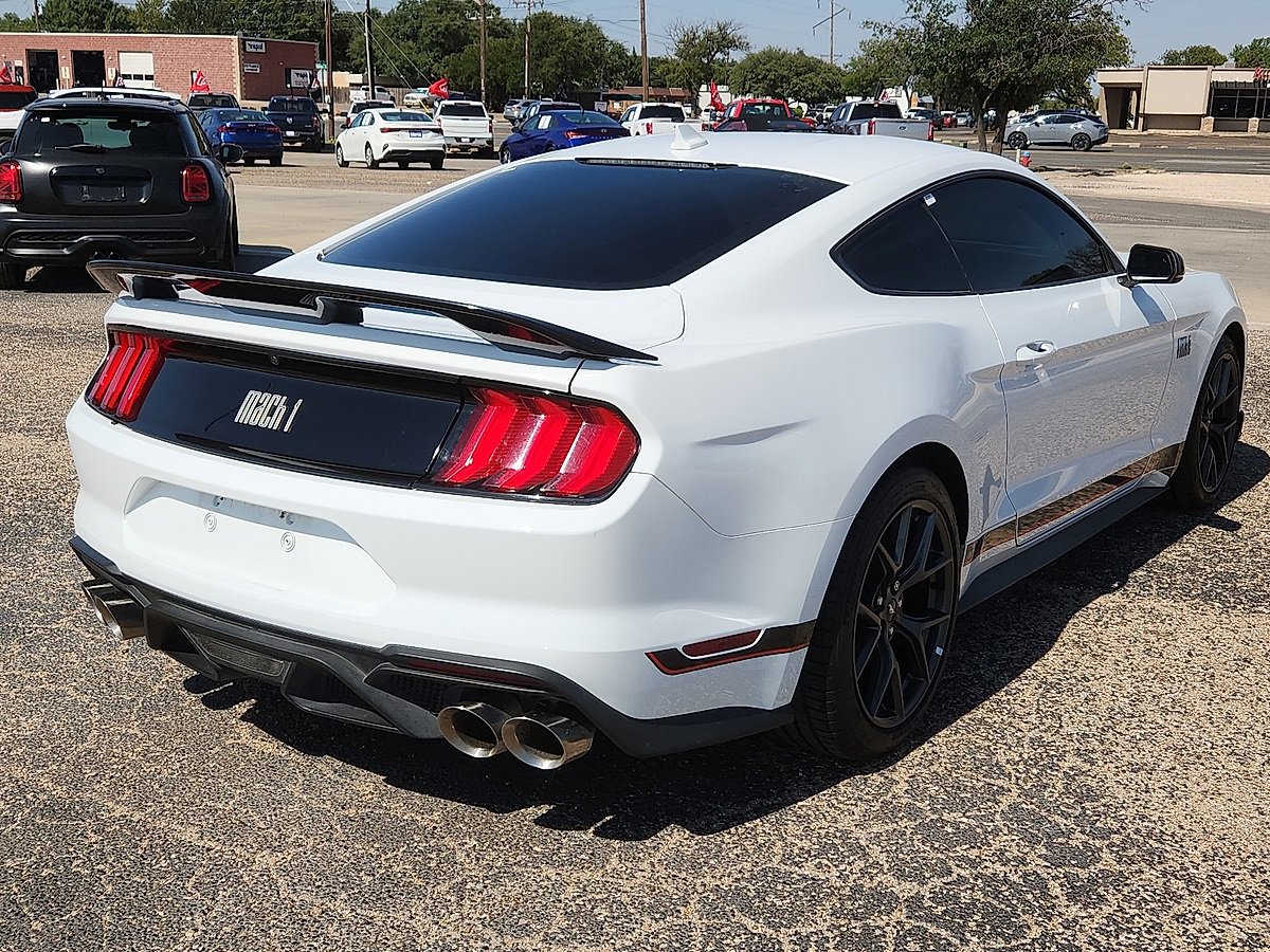 2023 Ford Mustang Mach 1 photo 3
