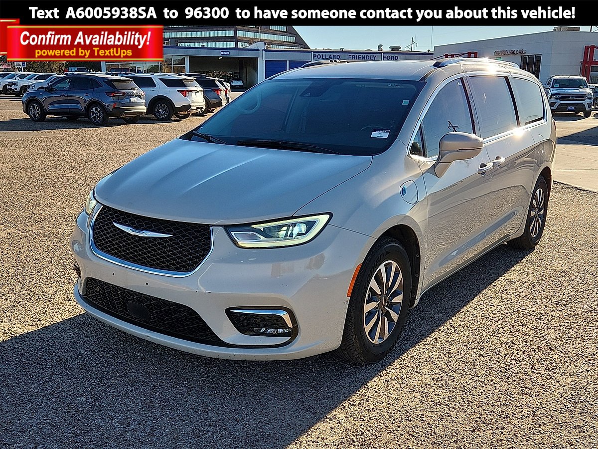 2021 Chrysler Pacifica Hybrid Touring L's photo