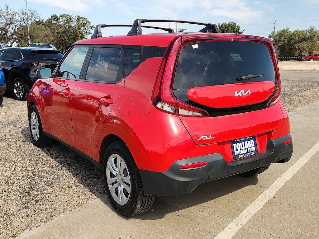 Used 2022 Kia Soul LX Hatchback
