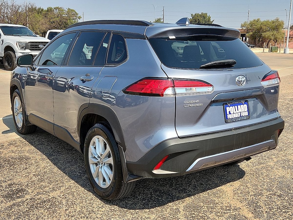 Used 2023 Toyota Corolla Cross LE SUV