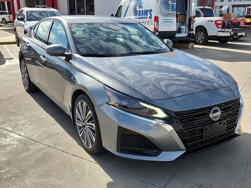 Certified 2023 Nissan Altima 2.5 SL Sedan