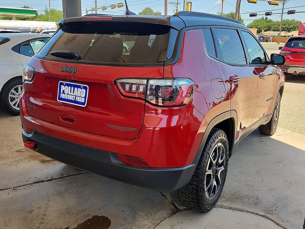 Used 2025 Jeep Compass Trailhawk SUV