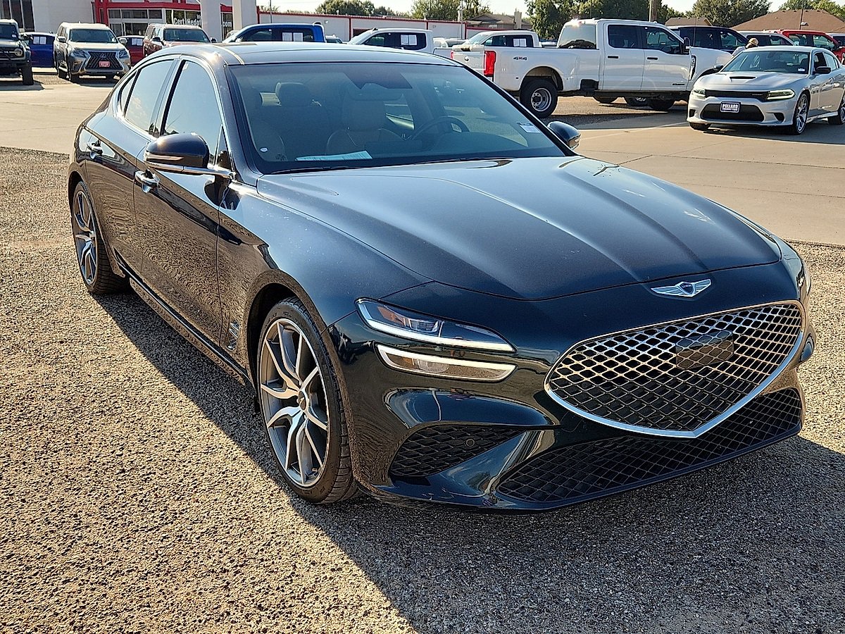 2022 Genesis G70 2.0T photo 4