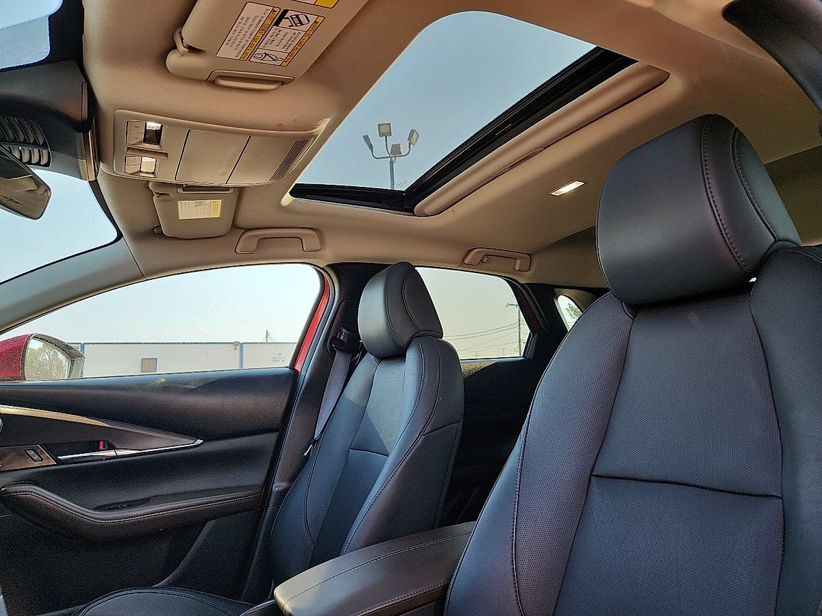 2025 Mazda CX-30 Premium - Photo 7