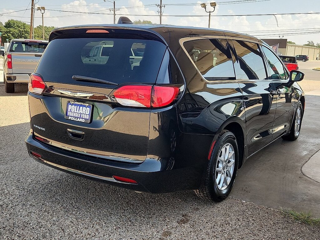 Used 2022 Chrysler Voyager LX Van Passenger Van