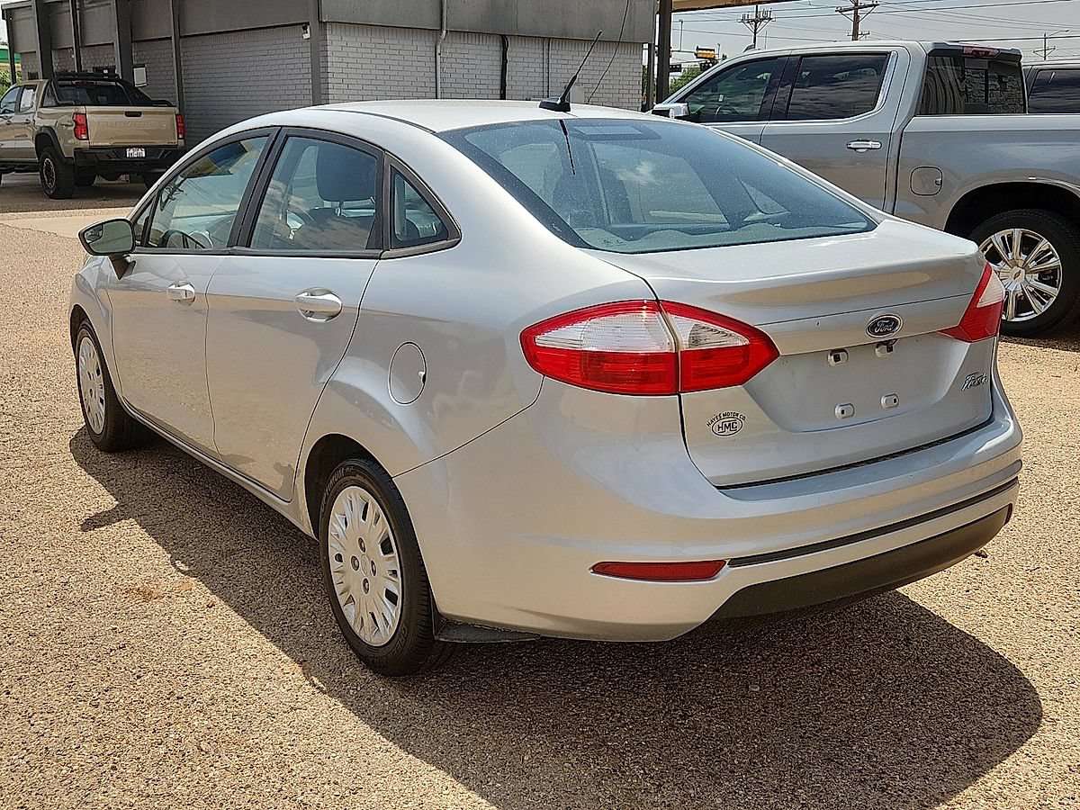 Photo 3