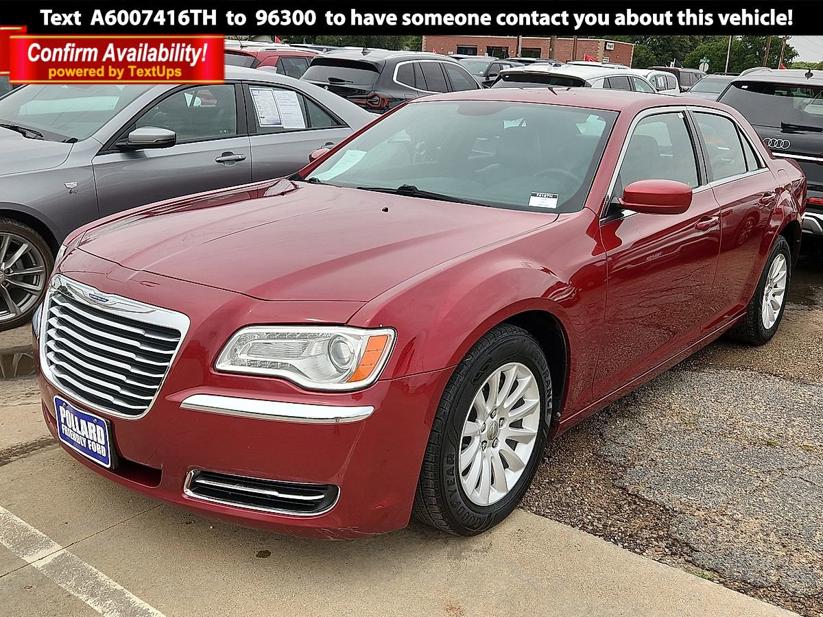 2014 Chrysler 300 -'s photo