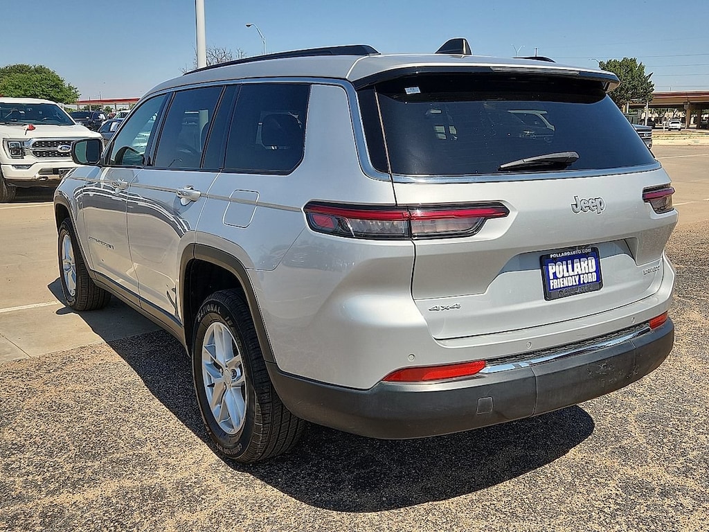 Used 2024 Jeep Grand Cherokee L Laredo SUV