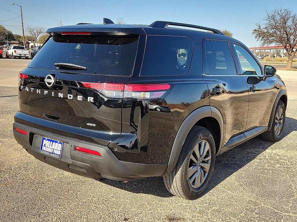 Used 2025 Nissan Pathfinder SV SUV