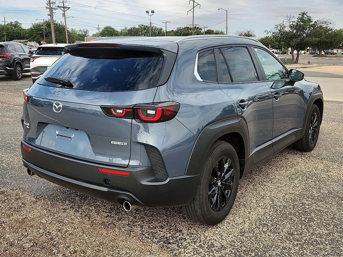 2024 Mazda CX-50 2.5 S Preferred photo 3