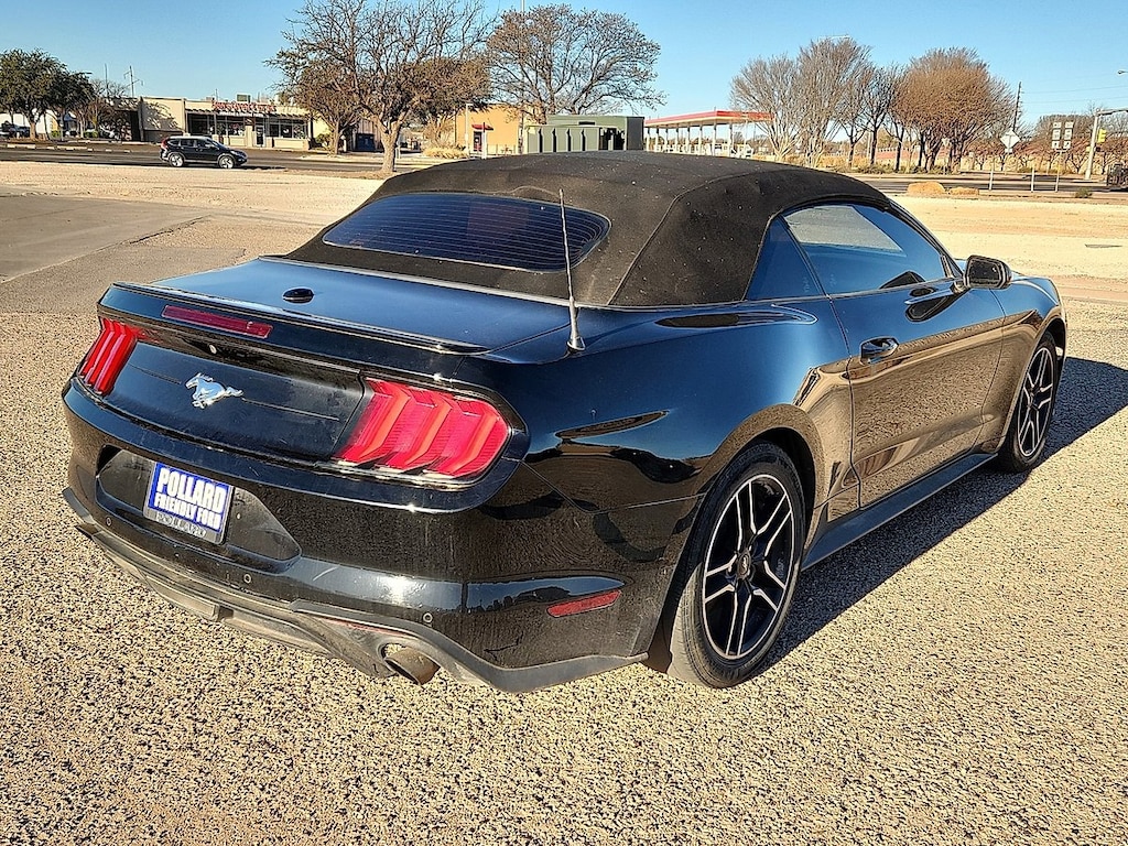 Used 2022 Ford Mustang Convertible