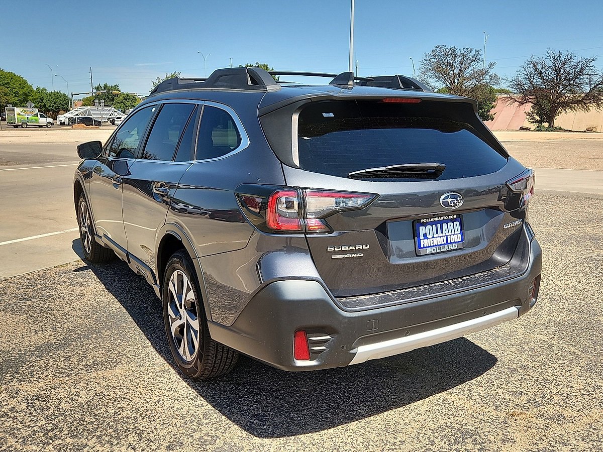 2022 Subaru Outback Limited photo 2