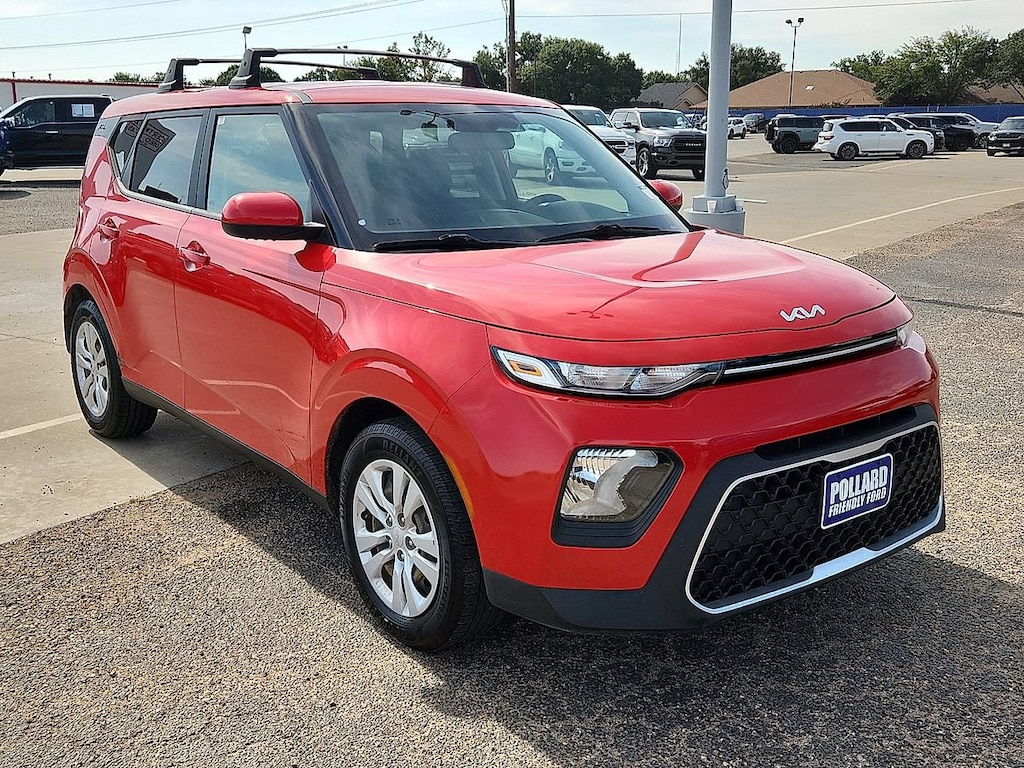 Used 2022 Kia Soul LX Hatchback