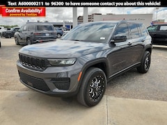 2025 Jeep Grand Cherokee Laredo SUV