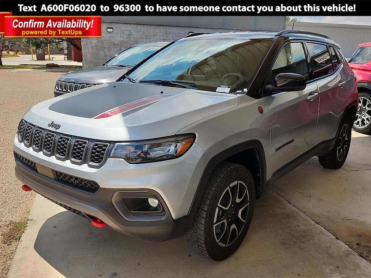 2025 Jeep Compass Trailhawk 4X4's photo