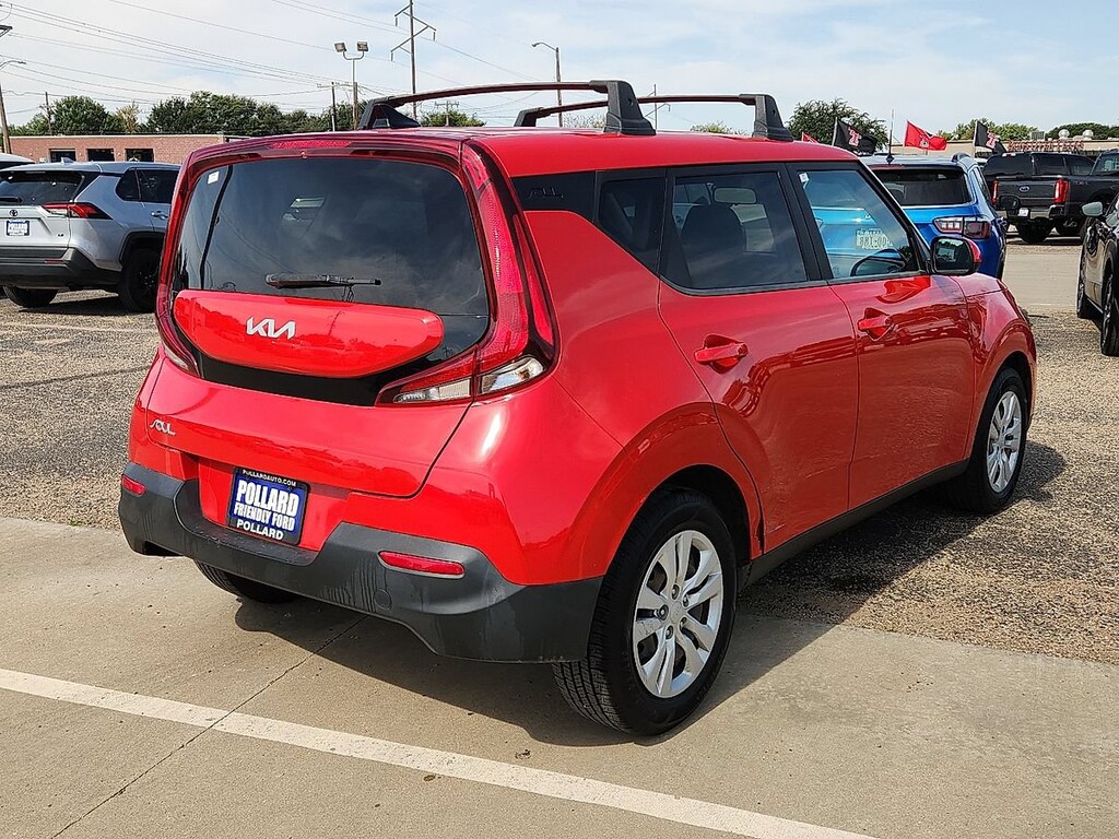 Used 2022 Kia Soul LX Hatchback
