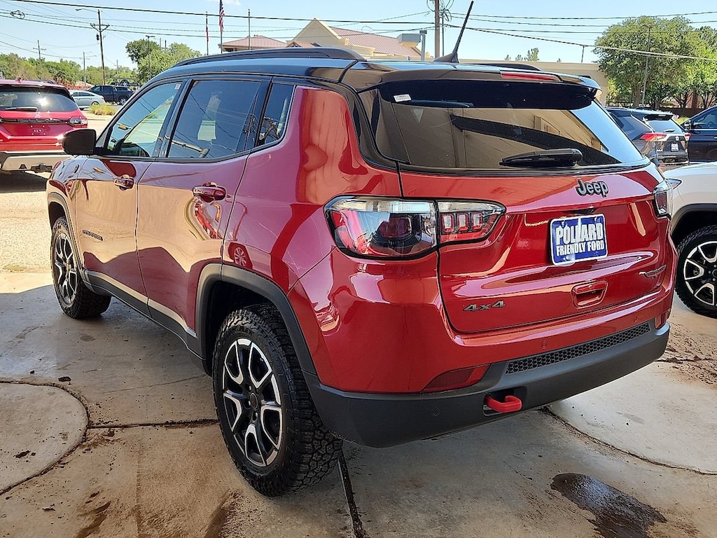 Used 2025 Jeep Compass Trailhawk SUV