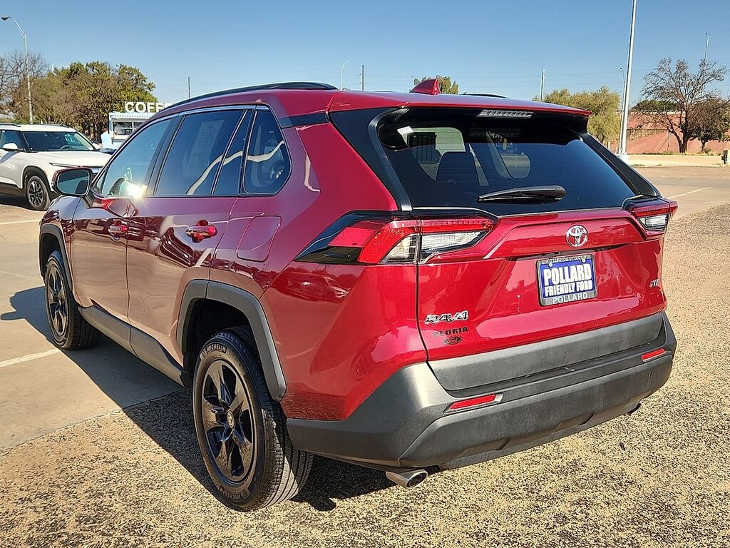 Used 2025 Toyota RAV4 XLE SUV