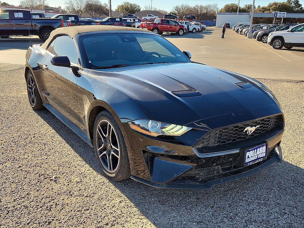 Used 2022 Ford Mustang Convertible