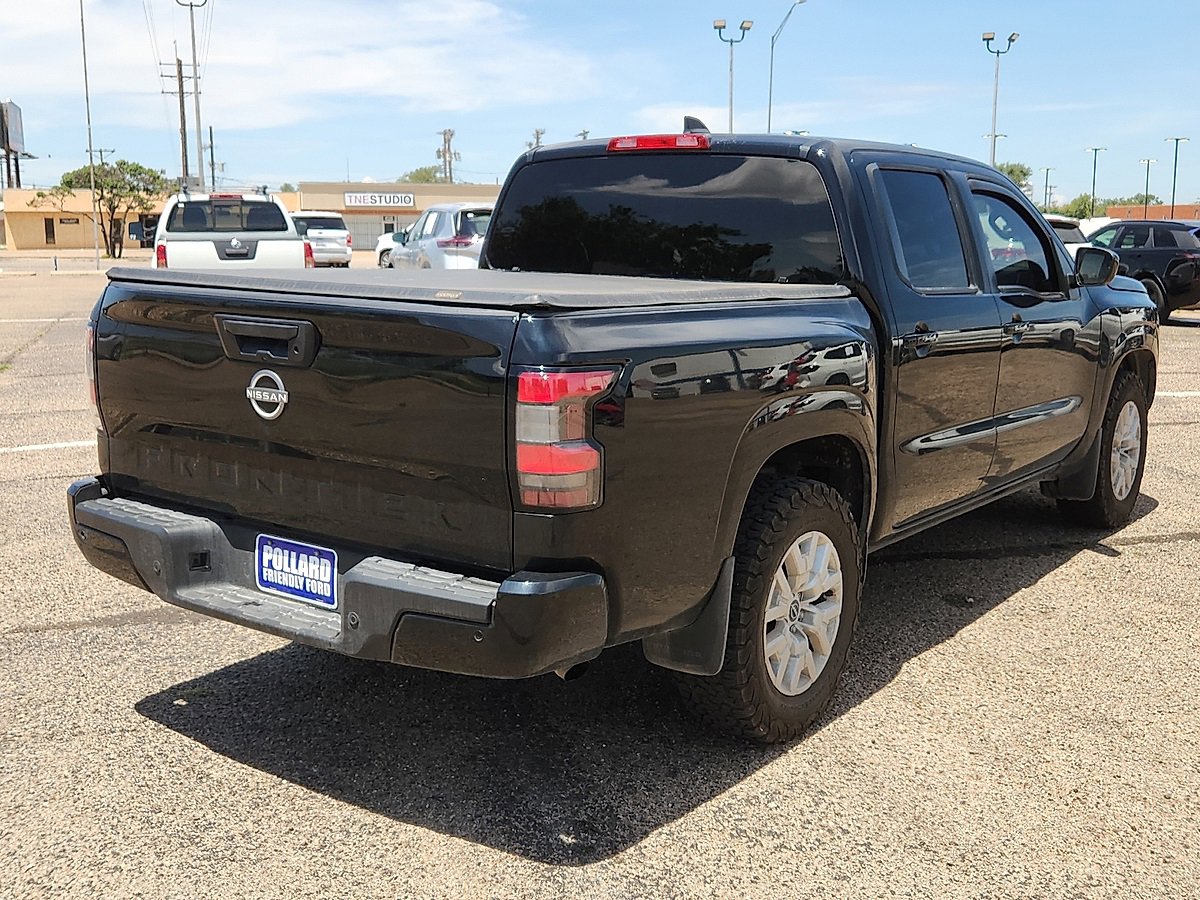 2022 Nissan Frontier SV photo 3