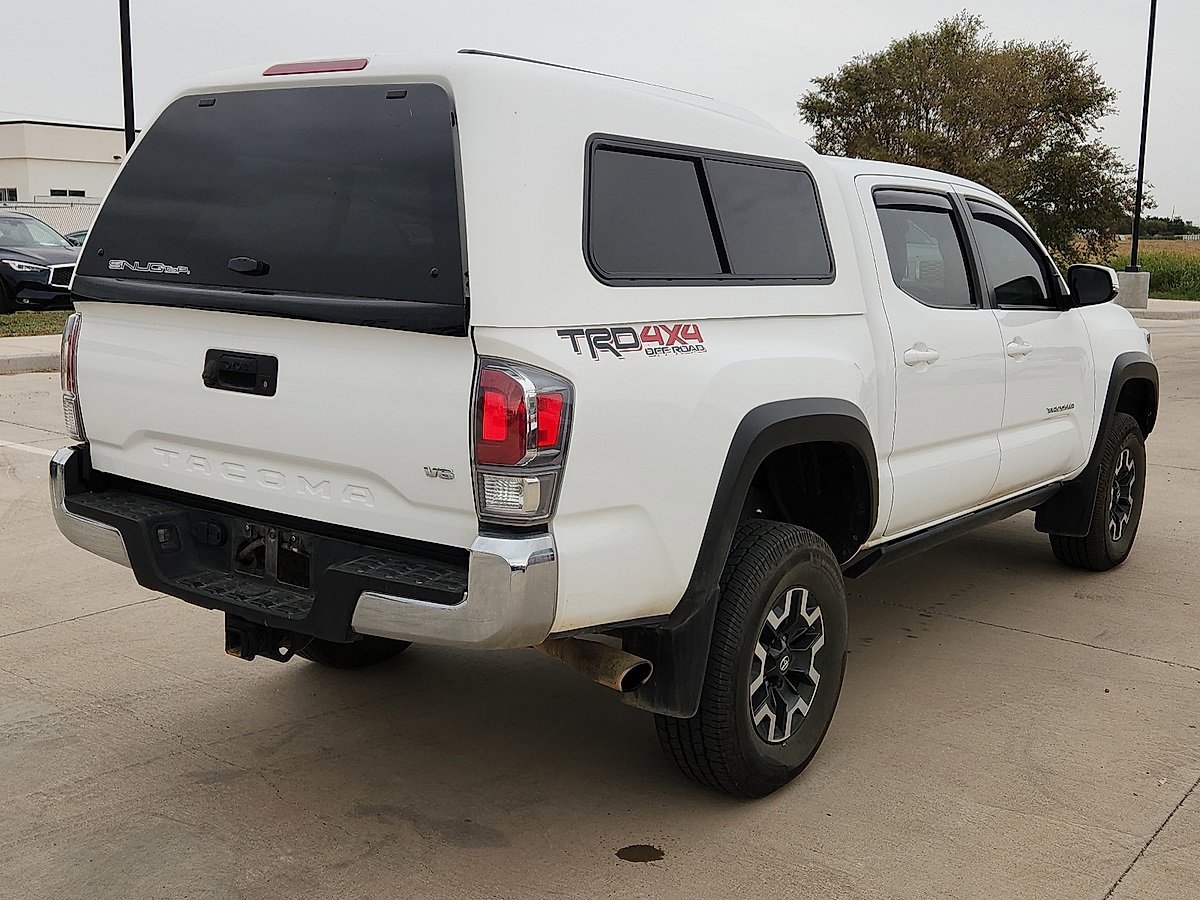 2023 Toyota Tacoma SR5 photo 3