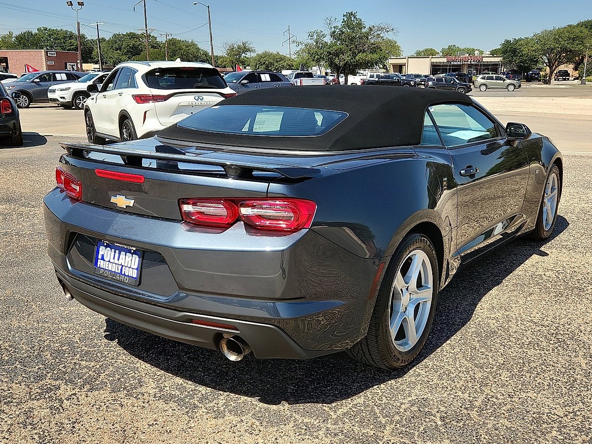 2023 Chevrolet Camaro 1LT photo 3