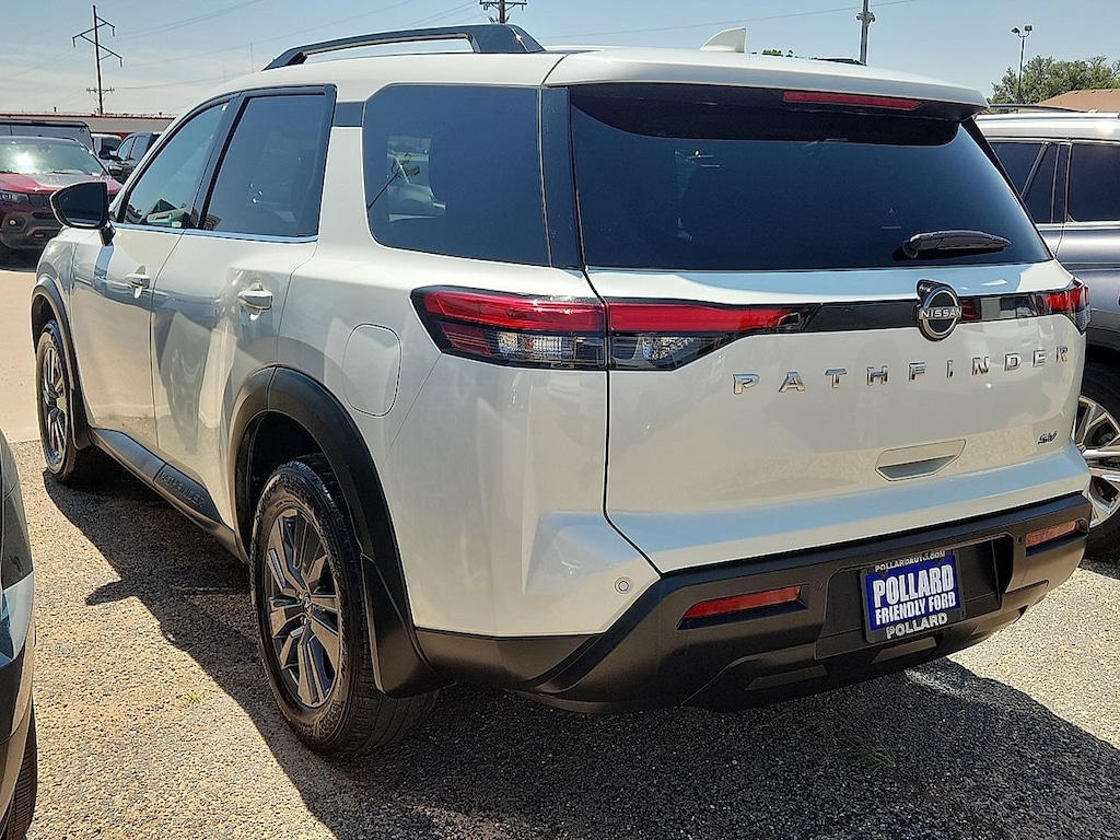 Used 2024 Nissan Pathfinder SV SUV