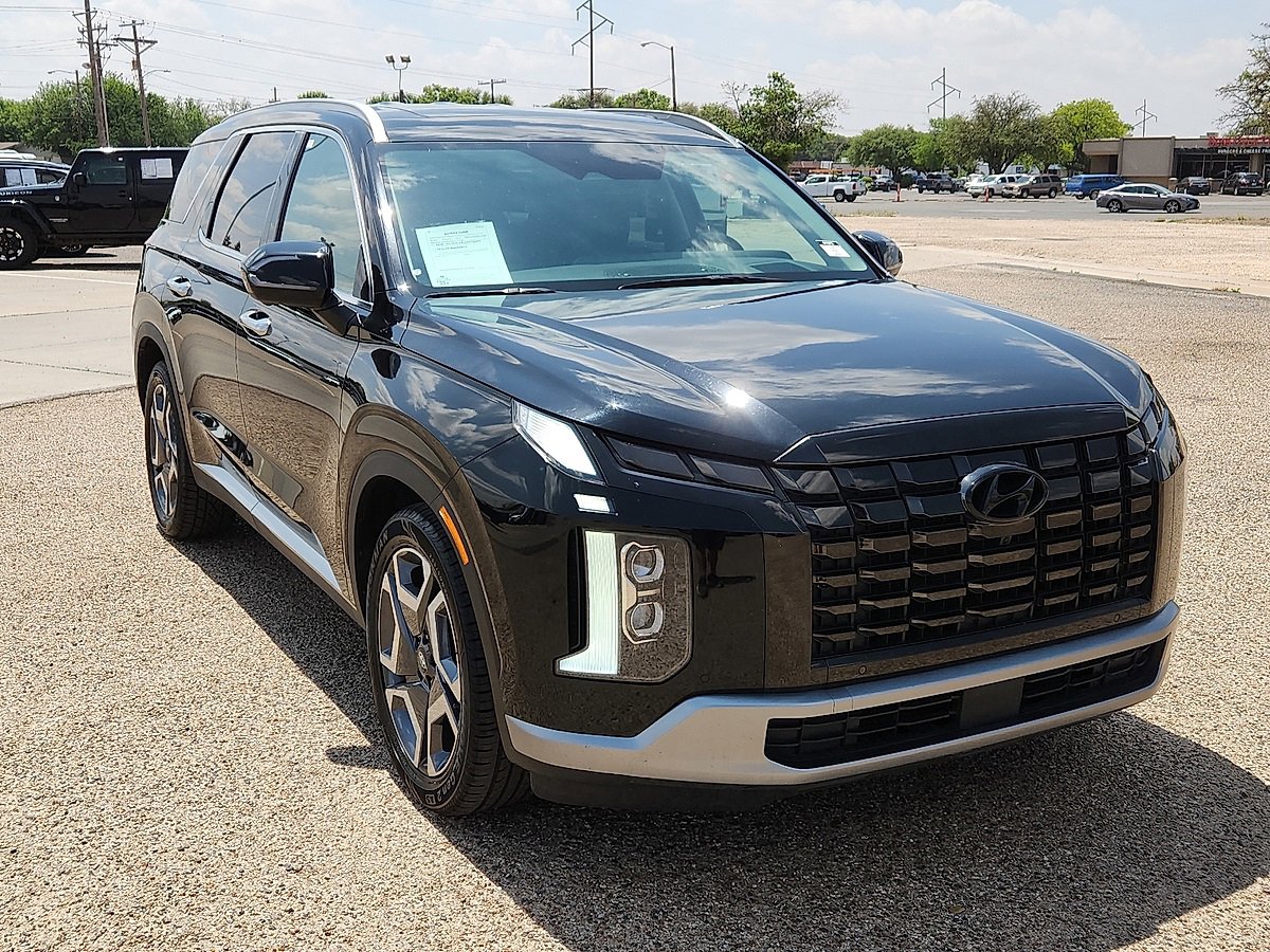 2024 Hyundai Palisade Limited photo 4