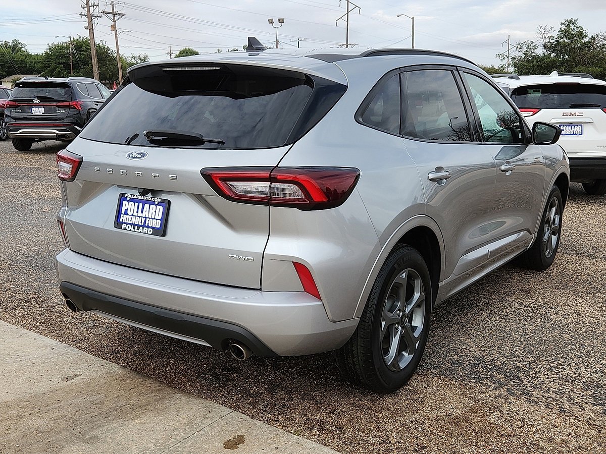 2024 Ford Escape ST-Line photo 3