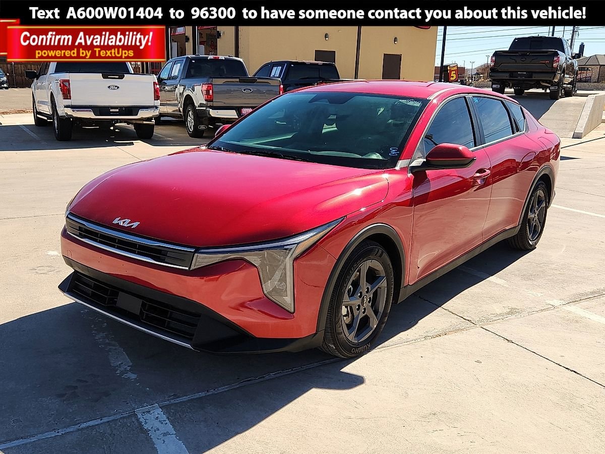 2025 Kia K4 LXS
