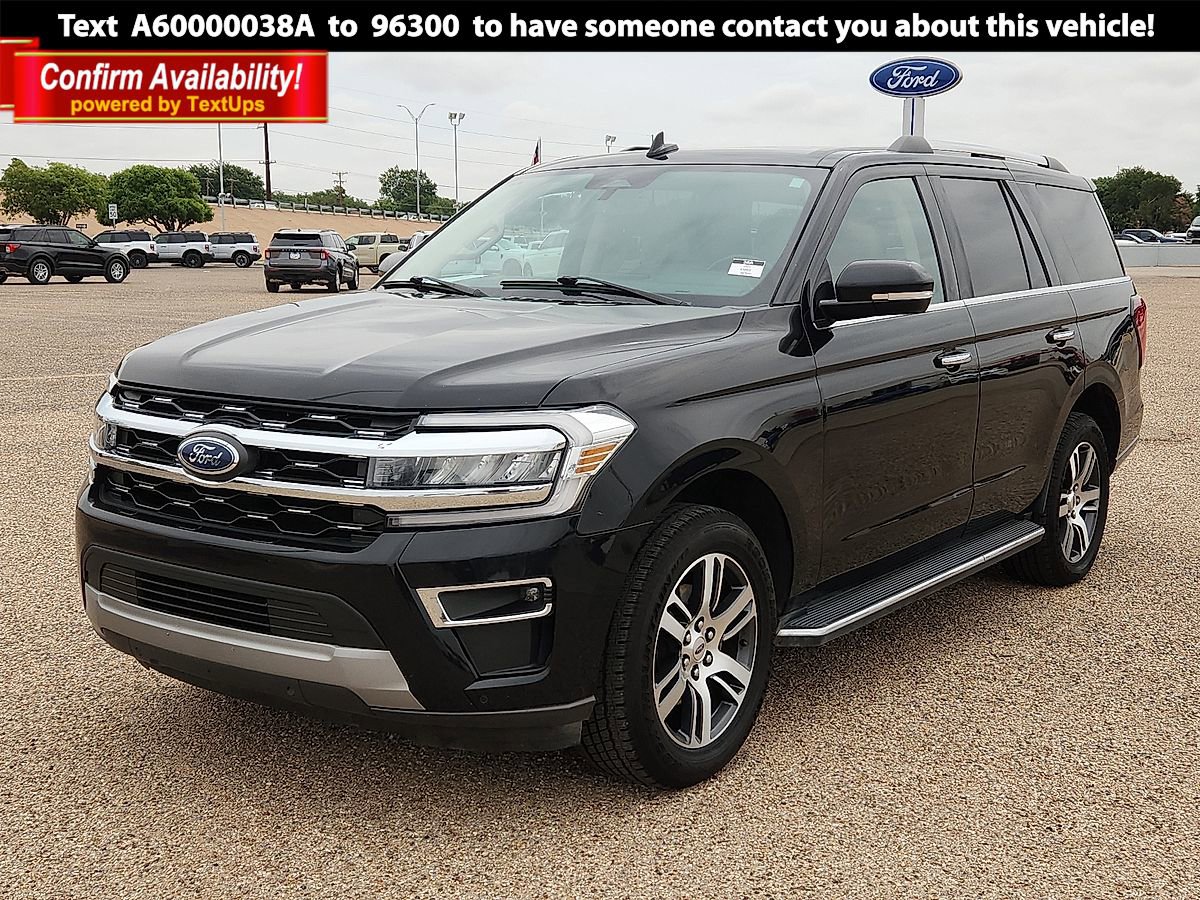 2023 Ford Expedition Limited's photo