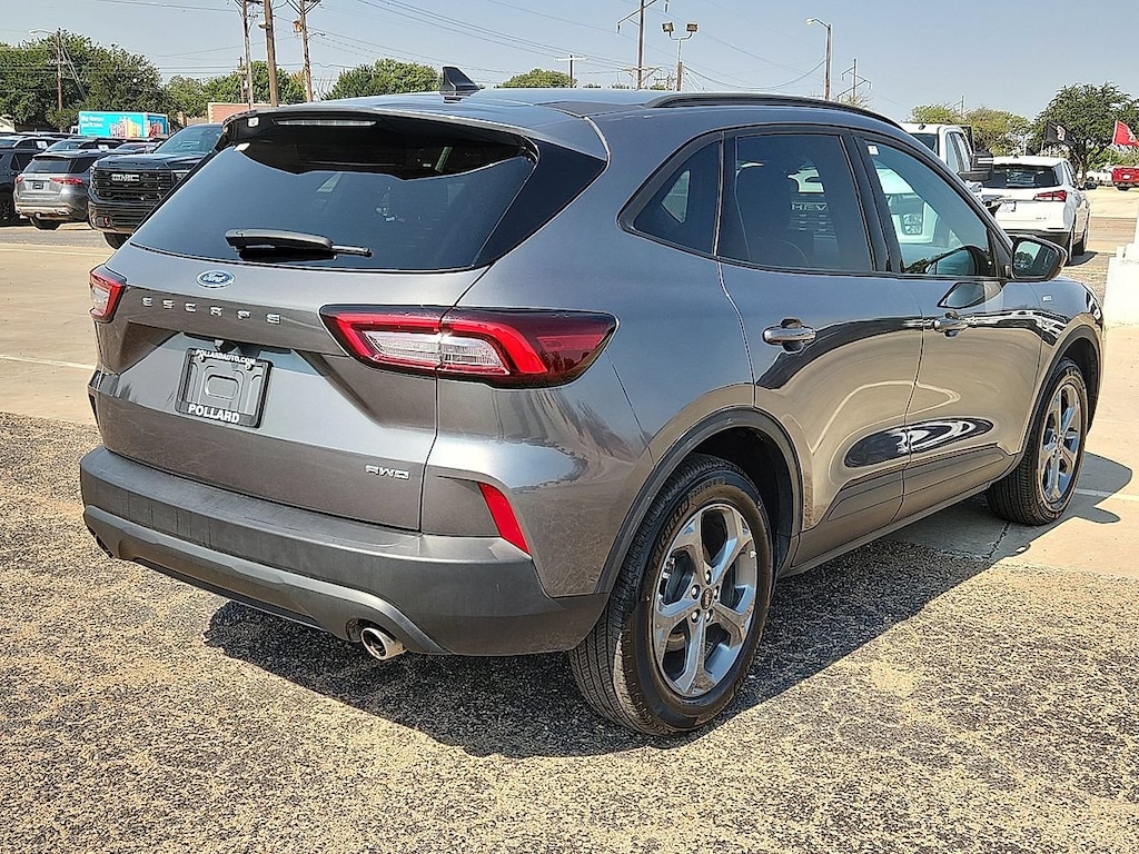 Used 2025 Ford Escape ST-Line Select SUV